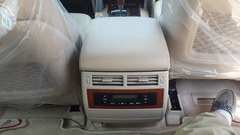 2014款丰田酷路泽5700降价 中东版现车124.5万