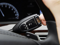 新奔驰S400 奢华气质震撼出击全面优惠