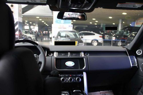 路虎揽胜行政3.0到店 柴油版只需160万