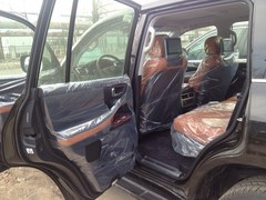 雷克萨斯5700顶配到店 底价坐拥豪华车