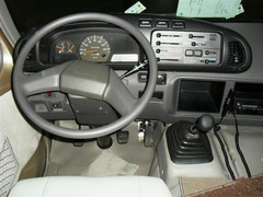 丰田考斯特12/13/17座 进口商务车改装