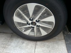 丰田埃尔法3.5到店 中东版两驱一惠到底