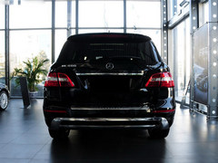 奔驰ML400触底优惠5万 迎世界杯大折扣