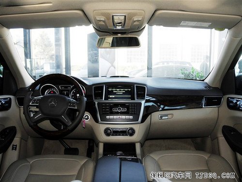 奔驰ML400触底优惠5万 迎世界杯大折扣