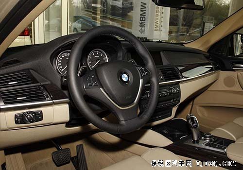 宝马X6中东版现车果断甩 新款重磅出售