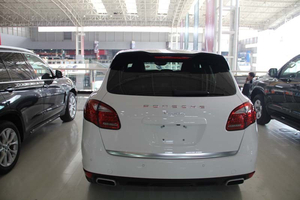 保时捷卡宴现金优惠10万 价格降至最低