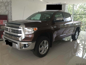 进口皮卡丰田坦途抵港 最低价万人狂抢