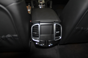 2014款保时捷卡宴柴油/汽油 现车清仓甩卖