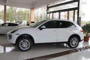 2014款保时捷卡宴柴油/汽油 现车清仓甩卖