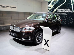 2014款宝马X5美规现车 六月优惠可分期