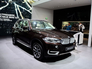2014款宝马X5美规现车 六月优惠可分期