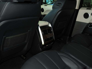 新款路虎揽胜运动版 冰点回馈全网秒杀