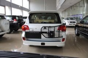 丰田酷路泽4000中东版 伴您一路激情共同精彩