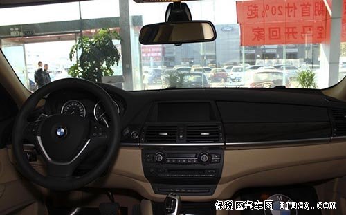 新款宝马X6现车到店 多重优惠就等您来