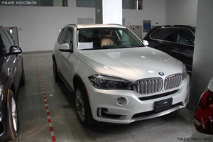 宝马X5现车已抵港 夏季火辣促销飙底价