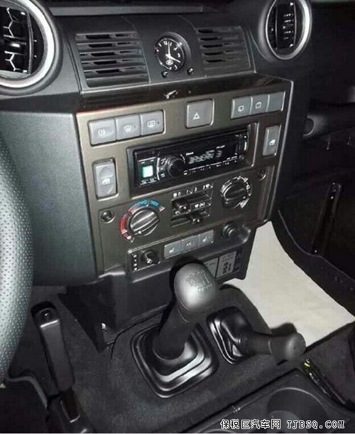 路虎卫士110现车豪情钜惠 全面震撼降价原创