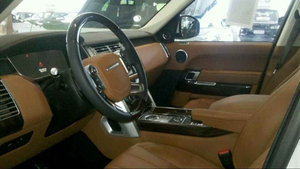 新款路虎揽胜行政版 全国走俏低价热卖