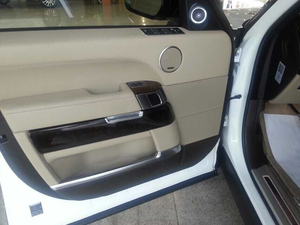 路虎揽胜加长美规版上市 今夏价格最优