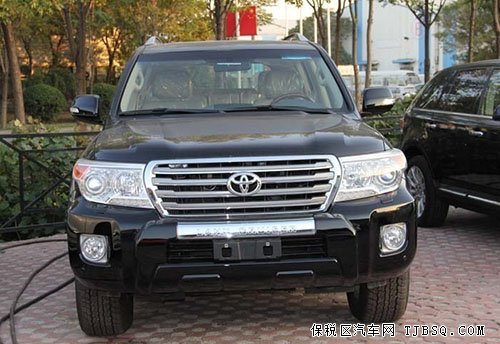 丰田兰德酷路泽5700中东版 现车优惠可提走