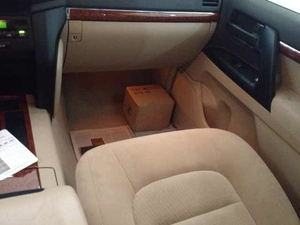 丰田兰德酷路泽4000现车抵港 进店购车优惠