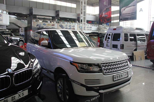 路虎揽胜3.0行政版 新款现车优惠价热卖