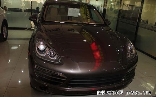 2014款保时捷卡宴柴油版 白米现车特惠季91万