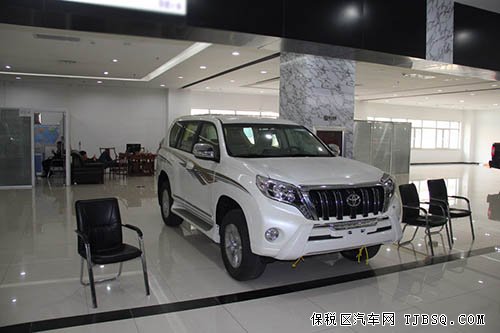 丰田霸道2700现车 2014款酷夏冰爽飙价