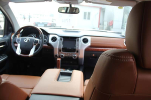 丰田坦途1794纪念版 专注打造经典车型