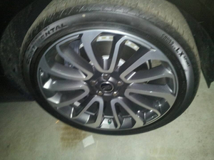 2014款路虎揽胜创世尊崇 四座五座降价