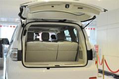 2014款日产途乐现车 七月大降价格优惠