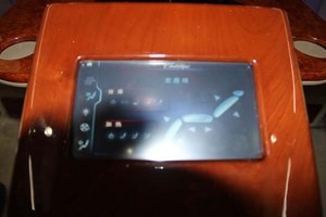 凯迪拉克总统一号加长版 222万纵情畅享