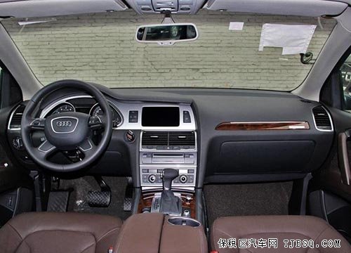 奥迪Q7汽油版报价最优 天津港现车72万