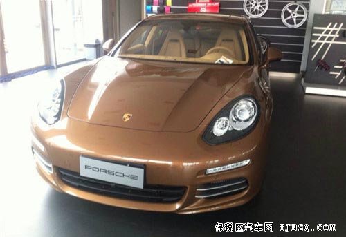 保时捷Panamera现车到店 月初优惠大促
