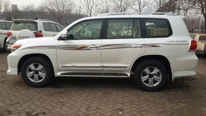 丰田酷路泽4600 天津各款配置降价狂甩