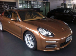 保时捷Panamera现车到店 月初优惠大促