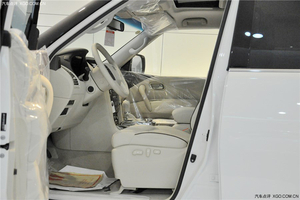 日产途乐现车底价促销 2014款实惠出售