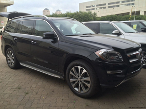 奔驰GL450现车惊喜特卖 天津港底价出售