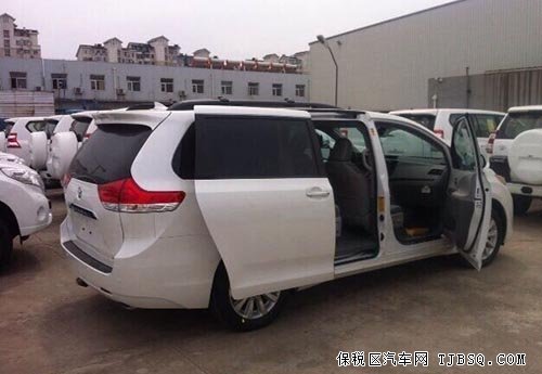 2014款丰田塞纳3.5L四驱版 天津现车46万可分期