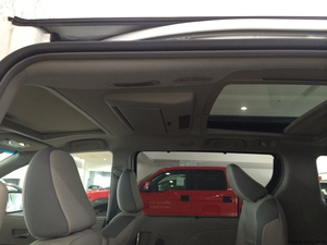 2014款丰田塞纳3.5L四驱版 天津现车46万可分期