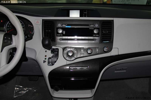 2014款丰田塞纳报价最低 天津港口塞纳价格