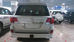 2014款丰田酷路泽4000 双备胎绞盘促销