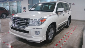 2014款丰田酷路泽4000 双备胎绞盘促销