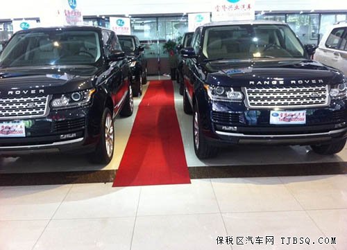 新款路虎揽胜行政版 七月购车优惠最多