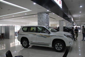 丰田霸道2700中东版折扣中 用心筑造品质生活