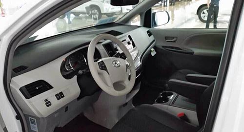 新款丰田塞纳现车价格 天津报价超优惠