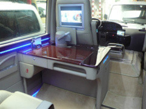 丰田考斯特12/13座改装 一级代理促销中