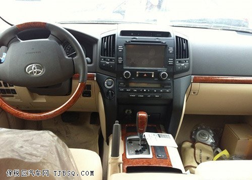 丰田酷路泽4600岩石版 夏日底价缤纷购