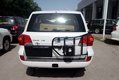 丰田酷路泽4600岩石版 夏日底价缤纷购