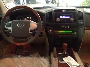 丰田酷路泽4000最低价 强势来袭心动售