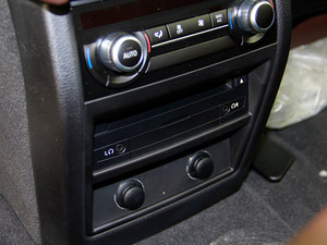 2014款宝马X5 天津港现车最新报价促销